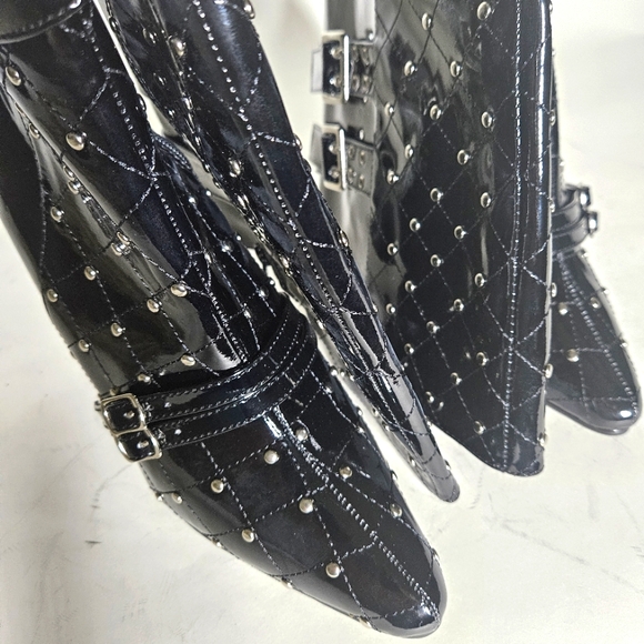 Ellie shoes Black knee boots, with buckles and studs. Size 10 - Picture 6 of 9